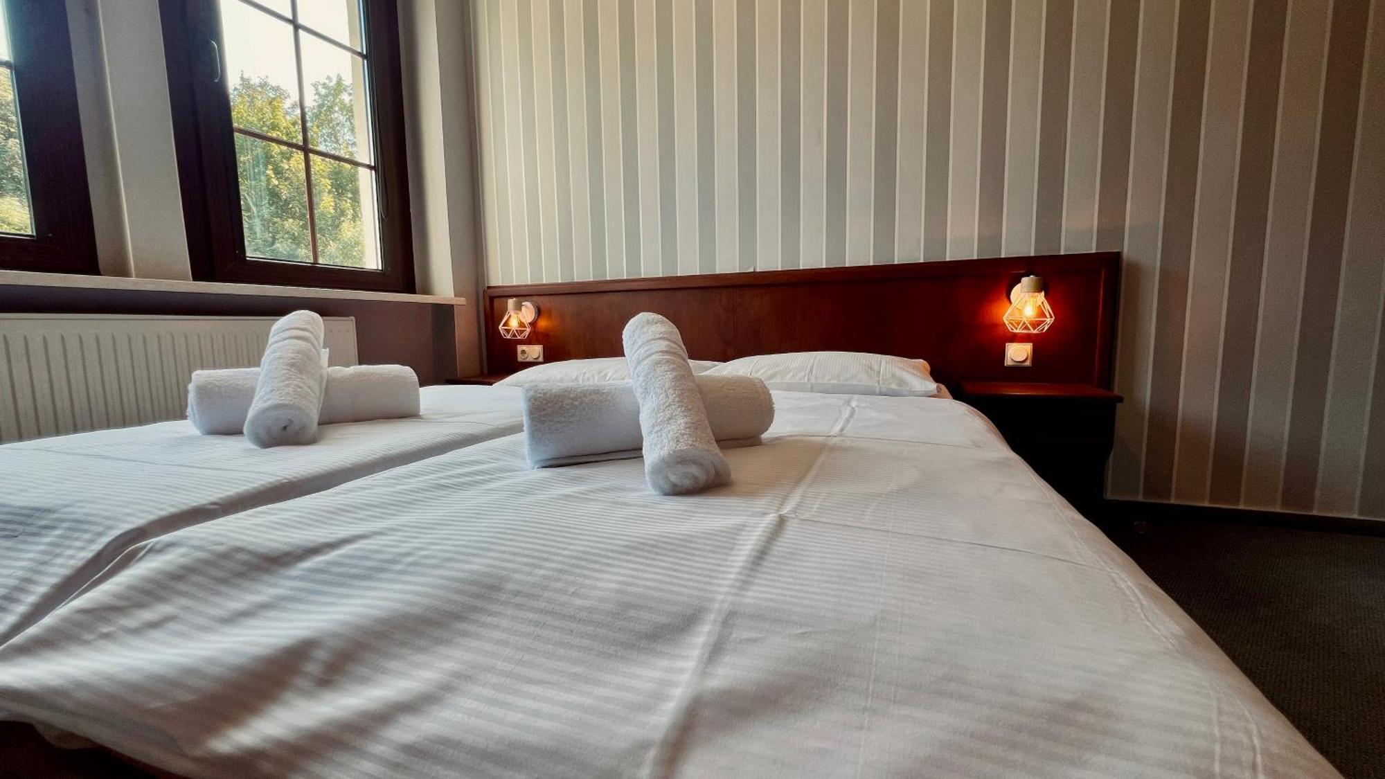 Ikura Hotel Self-Check-In Lutherstadt Eisleben Esterno foto